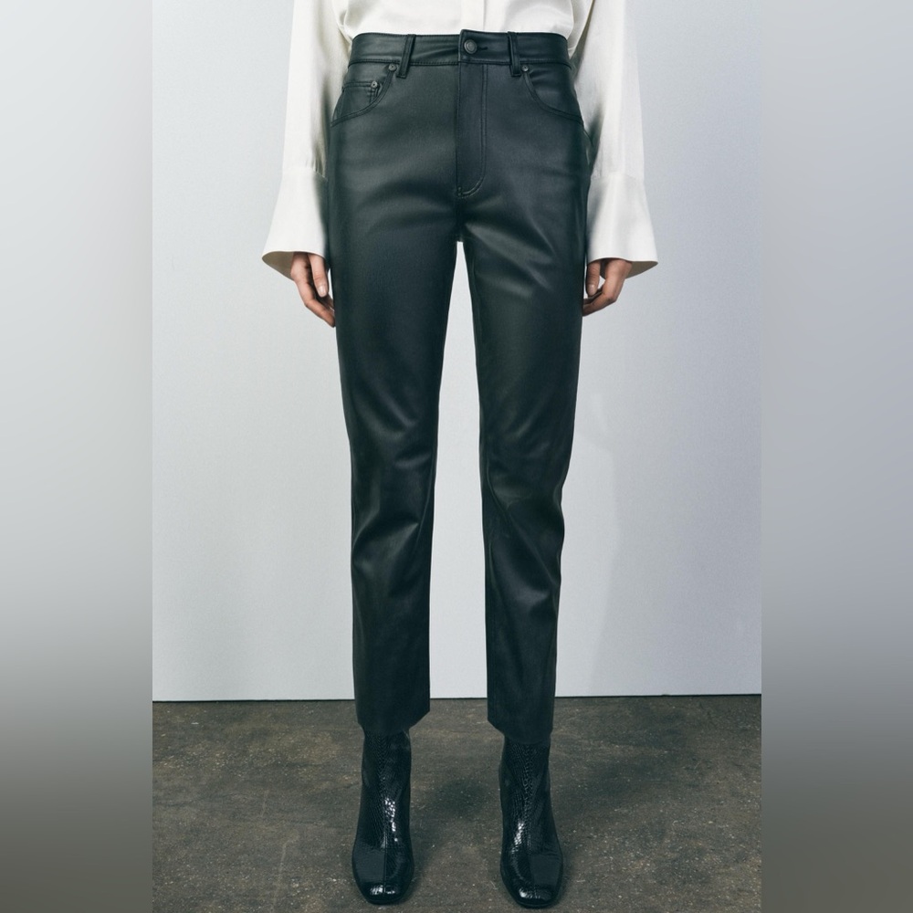NWT Zara Woman ZW COLLECTION FAUX LEATHER HIGH WAISTED BOOTCUT Cropped Pants 14 - Picture 3 of 8